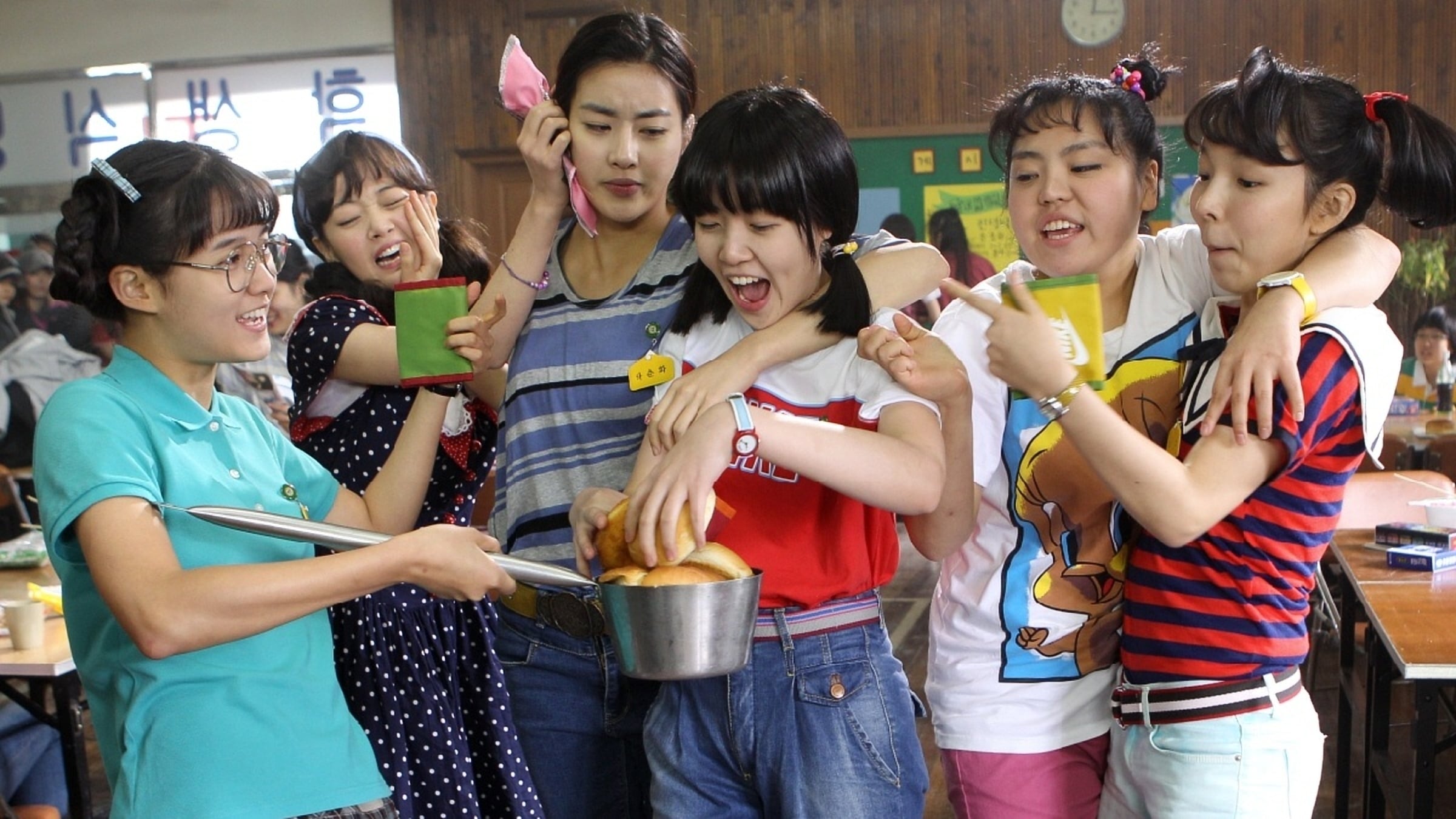 Youth Campus Friendship Comedy Female Reality Hyo-rin Min So-Ra Kang